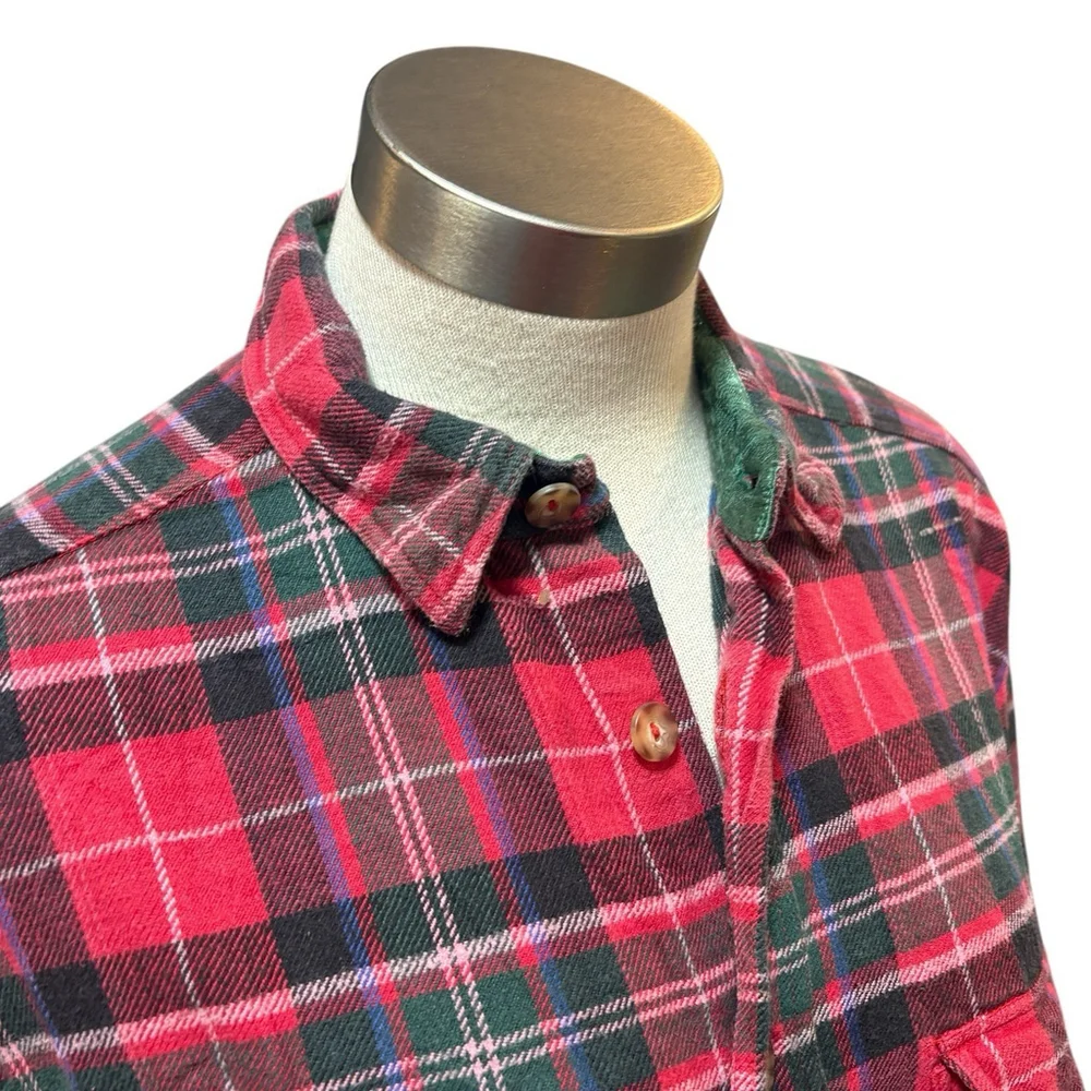 NWT Urban Renewal Womens Shirt Plaid Button Up Flannel Cotton Upcycled Vtg Sz. L - Picture 2 of 6